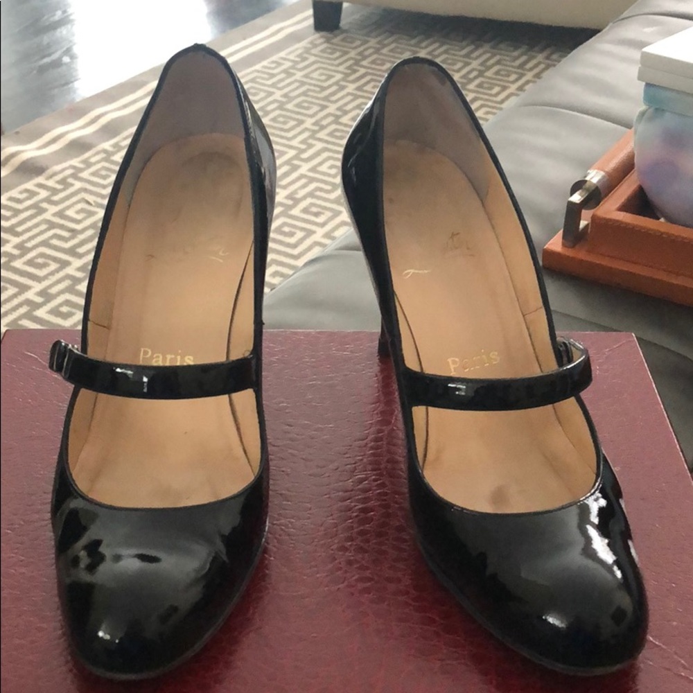 Christian Louboutin Mary Jane pumps